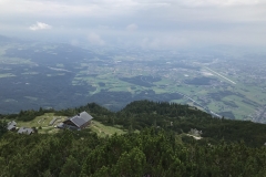 Blick auf's Zeppezauer-Haus und Salzburg